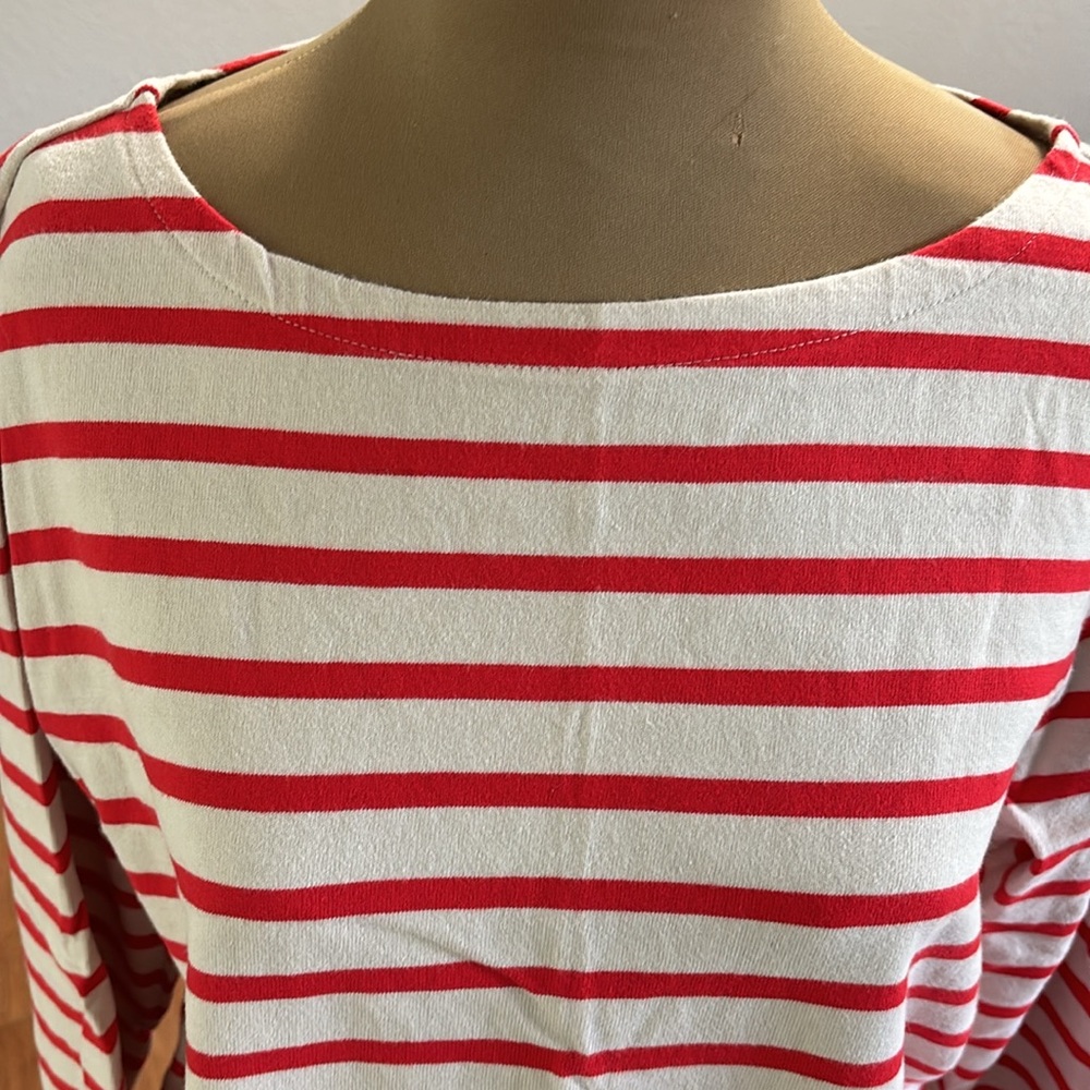 J Crew classic boat neck t shirt. Size Large. - Picture 2 of 3